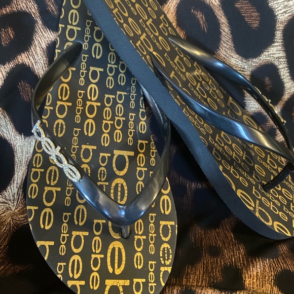 Bebe black and gold flip flops - Picture 1 of 7